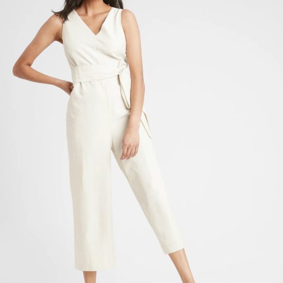Banana Republic Ivory V-Neck Wide-Leg Jumpsuit – Size 2 - Picture 1 of 11